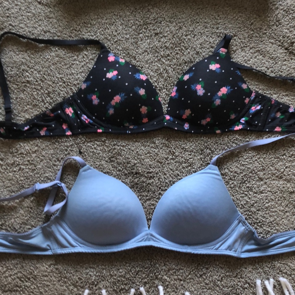 2 bras